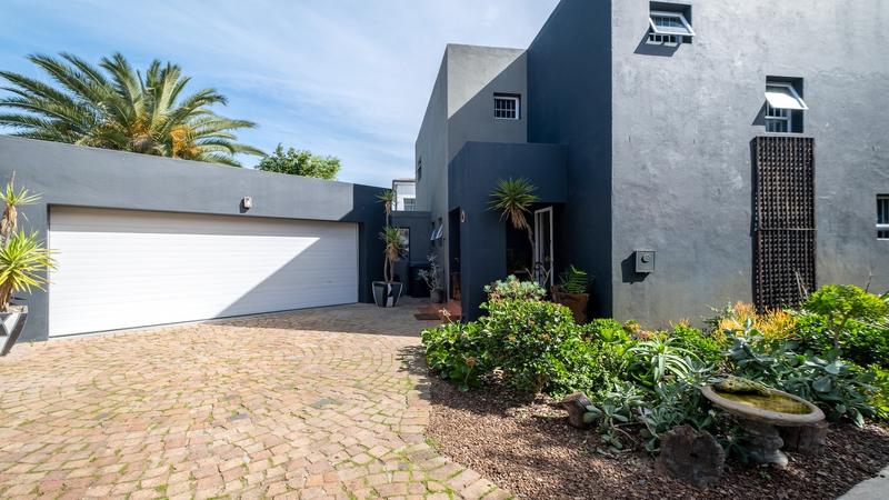 4 Bedroom Property for Sale in Milnerton Ridge Western Cape